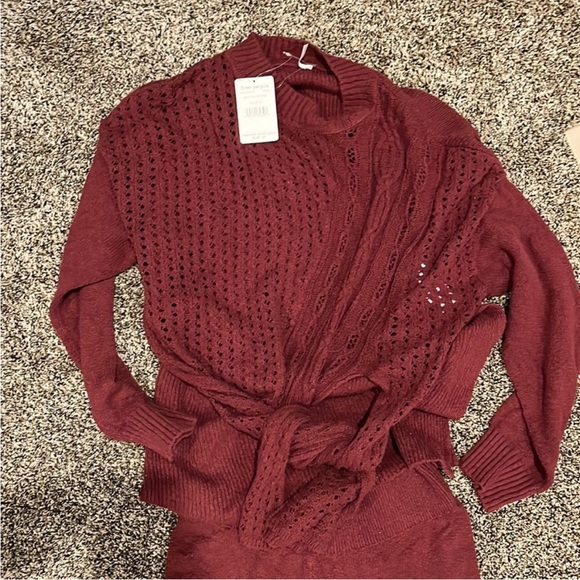 Free People x Revolve Crop Tie Sweater Lounge Set in Harper Berry, NWT - Picture 4 of 6